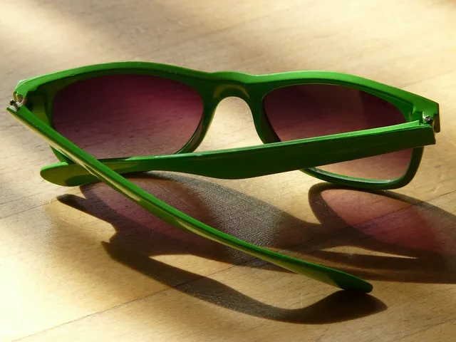 Sustainable Sunnies | Green