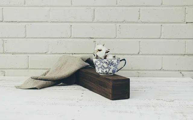 *PREORDER* QUILTED LINEN PLAY MAT SQUARE | NATURAL + CHESTNUT