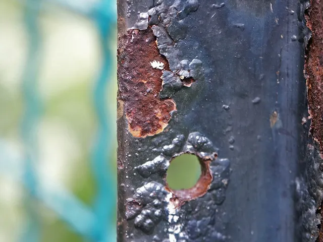 Lovey teether - rust