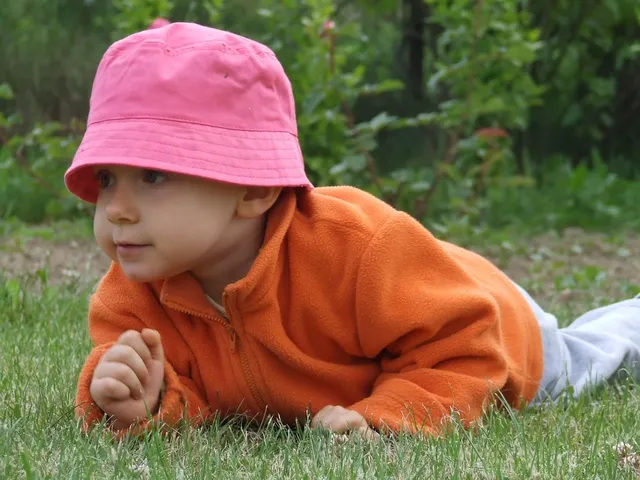 floppy hat - pink