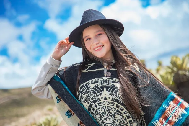 children's poncho turkish towel | raven (last one)