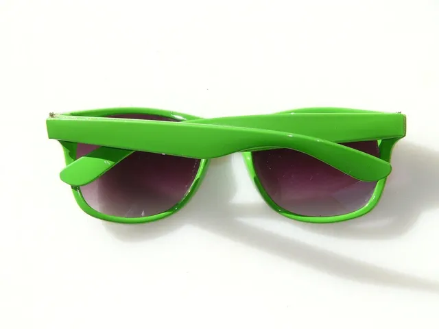 Sustainable Sunnies | Green